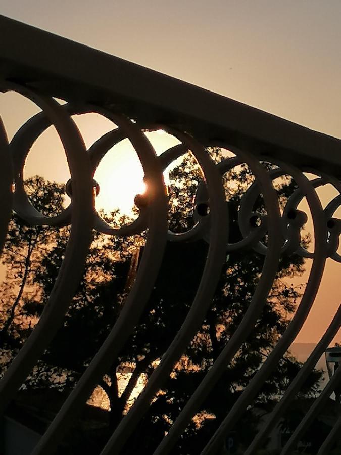 Apartmani Niki Hvar Hvar Town Esterno foto