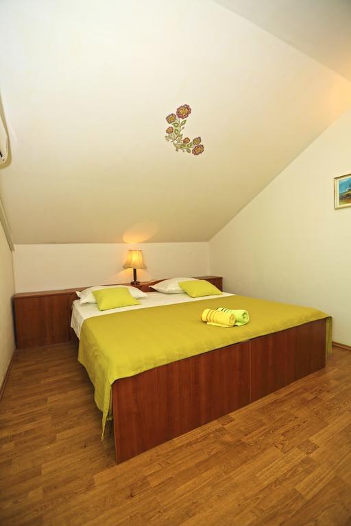 Apartmani Niki Hvar Hvar Town Camera foto