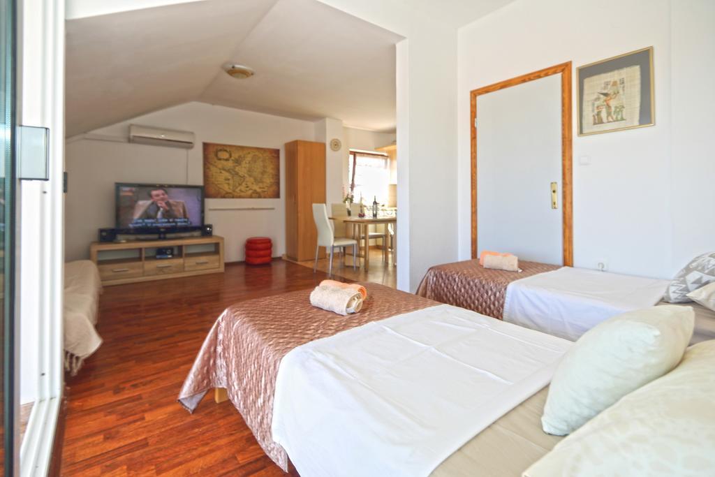Apartmani Niki Hvar Hvar Town Camera foto