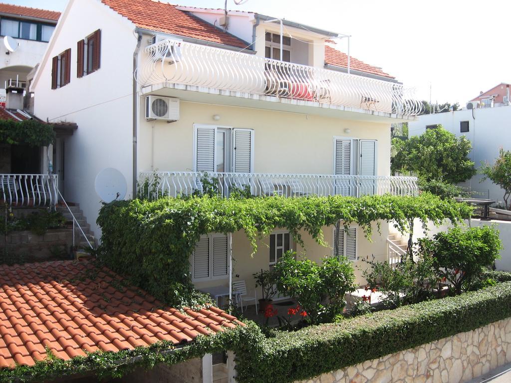 Apartmani Niki Hvar Hvar Town Esterno foto